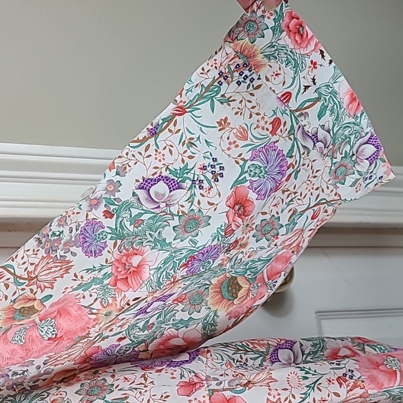 Jones New York Floral Blouse - Picture 3 of 13